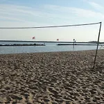 Beach Hotel Oostvoorne *