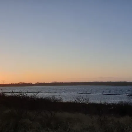 Beach Hotel Oostvoorne أوستفورني