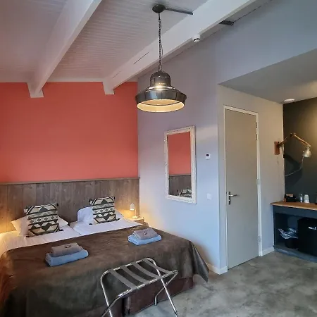 فندق Beach Hotel Oostvoorne أوستفورني