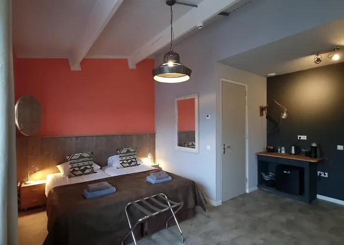 Beach Hotel Oostvoorne *