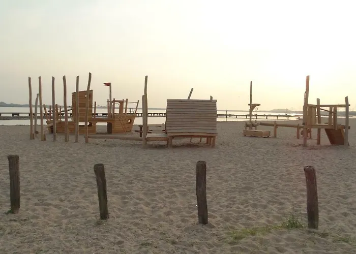 Hotell Beach Hotel Oostvoorne Oostvoorne